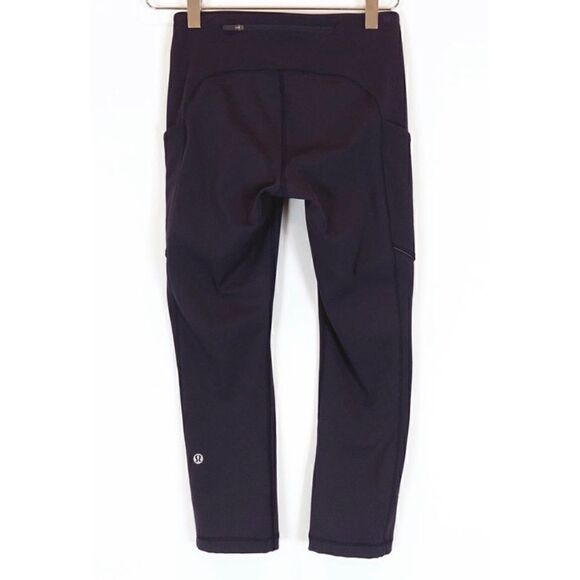 Lululemon Sleet Sprinter Tight
Hero Blue Size 6 / Excellent - Picture 6 of 8